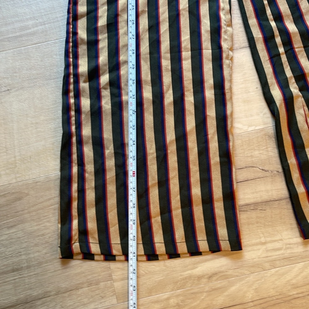 Pants - Picture 4 of 11